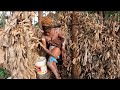 AFRICAN VILLAGE LIFE VILLAGE OUTDOOR BATH