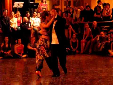  Horacio Godoy  and  Cecilia Garcia  are  dancing  to  the  tango  "  Nostalgias  "