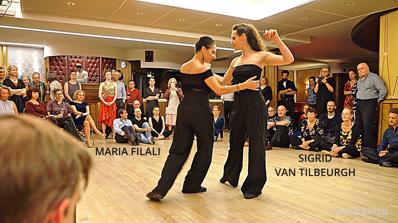 Video thumbnail for Maria Filali & Sigrid Van Tilbeurgh - 3-3 - 2021.12.03