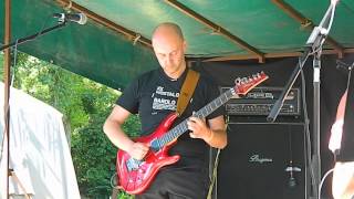 LEFTAND'ZA - Bivalve Blues (Paul Gilbert cover) Live @ le Forum 2/6