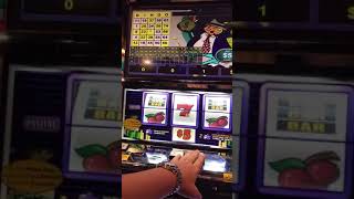 Red spin money bag casino resort