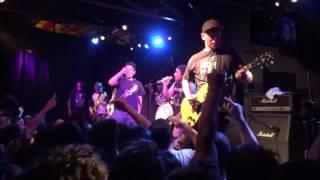 Satanic Surfers - And The Cheese Fell Down (En vivo @Santiago, Chile 2017)