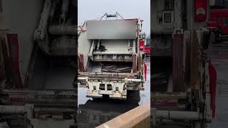 فروش کامیون حمل زباله Volvo FL 42 R Garbage truck (VIDEO) - تصویر 4 | Autoline IR کامیون حمل زباله Volvo FL 42 R Garbage truck (VIDEO) | تصویر 4 - Autoline