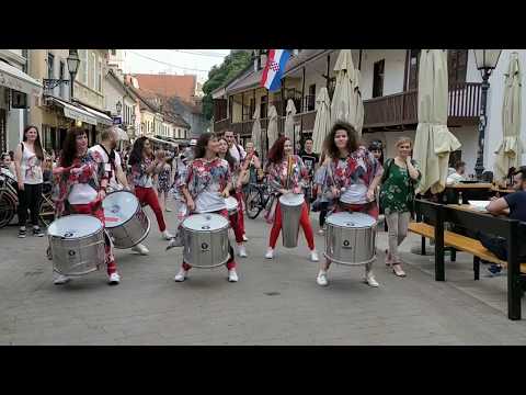 Street performance at Zagreb, Croatia