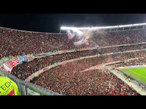 "8 Minutos de la hinchada - River 2-0 The strongest Copa libertadores 2023" Barra: Los Borrachos del Tablón • Club: River Plate