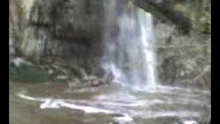 preview picture of video 'valle de guadalupe cascada 2.flv'
