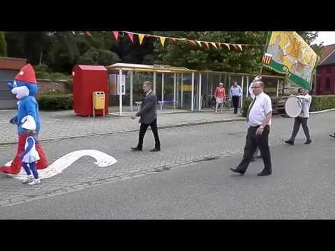 Dorpsfeesten Reet 2013 - Stoet (deel 2)
