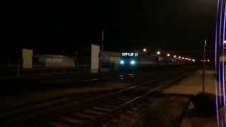preview picture of video 'Lokomotiva 363 v čele ranního rychlíku'