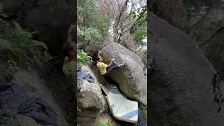 Video thumbnail of Comedor de llemas, 6b. Can Boquet