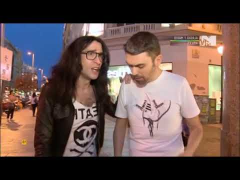 Alaska y Mario - Comprando hamburguesas