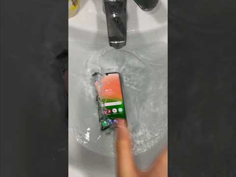 🚫DON'Ts after dropping phone in WATER #android #shorts