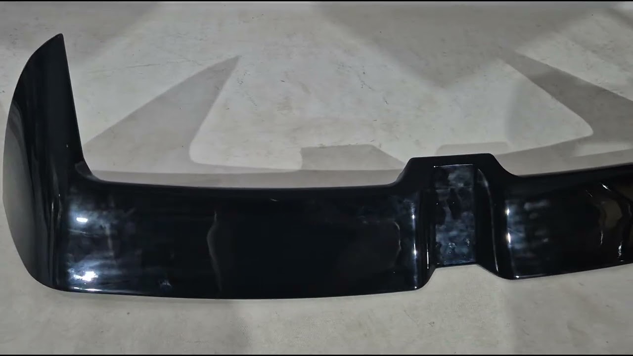 Volkswagen Golf 8 2019– Spoiler DPT V-1 (HB, černý lesk) Video 1