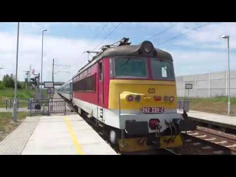 Lokomotivy řady 242 (Plecháč)