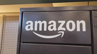 Amazon Hub Lockers