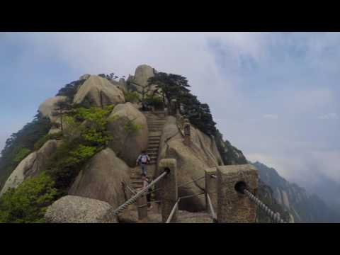 Celestial Capital Peak Trek 4K Yellow Mountains HuangShan