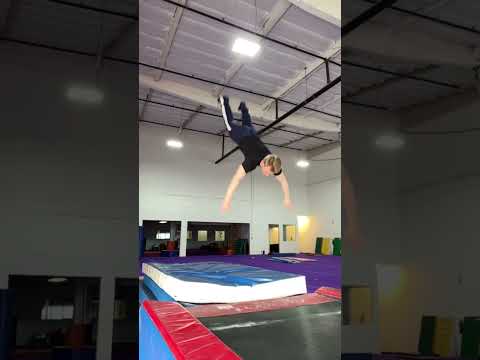 SLOW MOTION BACKFLIP 😂Fail, 3/4 Stomach Gymnast Training Parkour Tricking Trampoline Circus Fitness