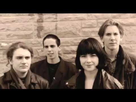 An April March - Smashed Blue Hills (Official Video)