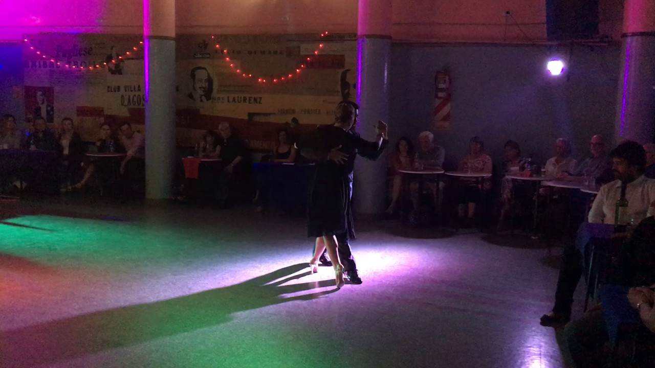 Jose Luis Salvo y Carla Rossi en "La Bruja" 1/4