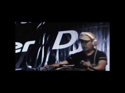 JAIRO AVILAN ( MR. J4 )  PIONEER DJ 2013