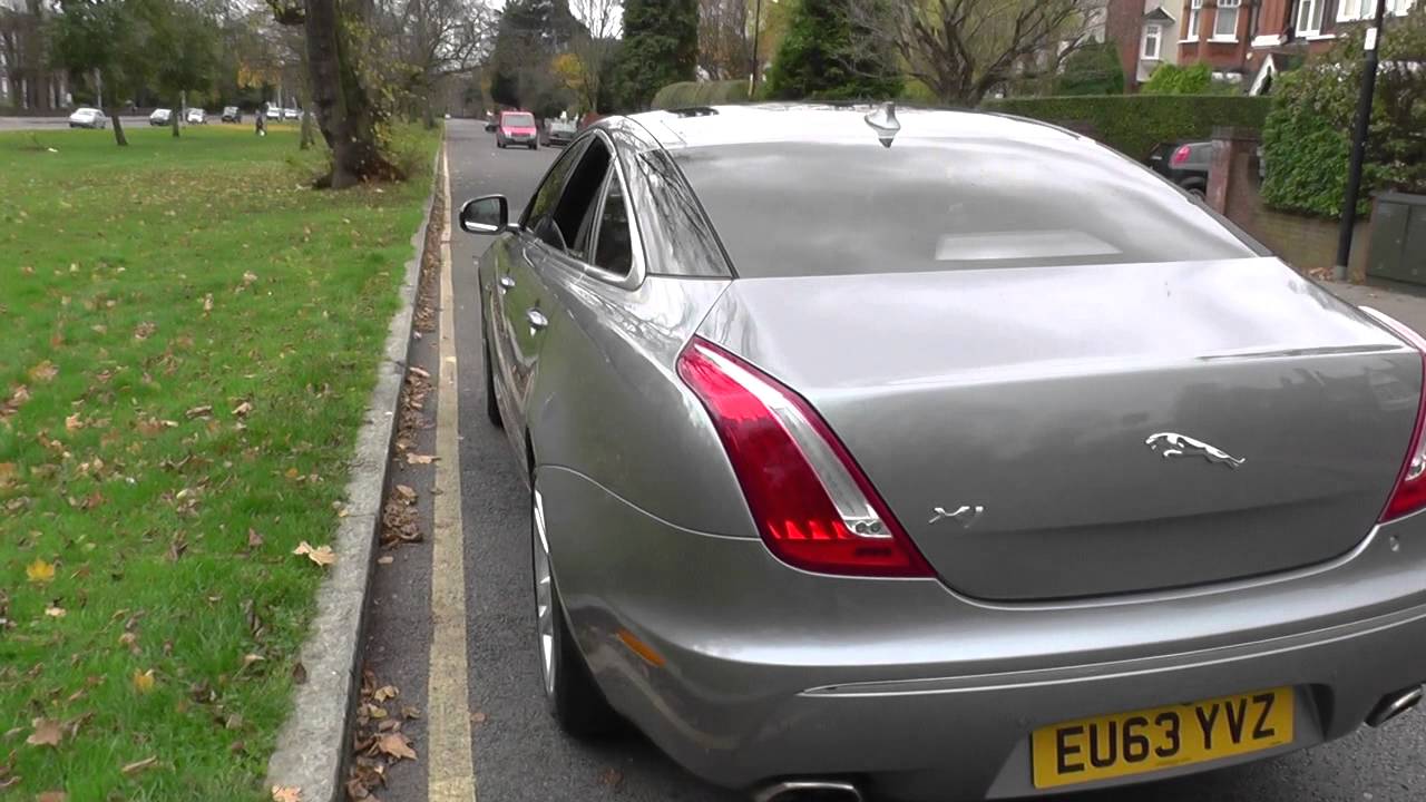 Jaguar XJ Saloon (2013) 3.0 D SWB Premium Luxury U12279