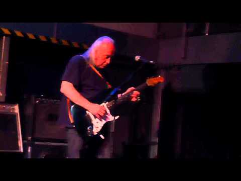 Groundhogs- Natchez Burning @ The Ferry, Glasgow (27th May '11)