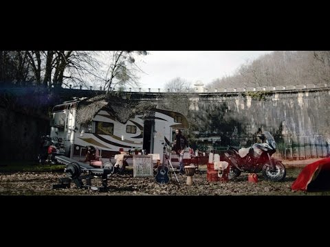 Pit10 feat. Özgün - Kaç Kere