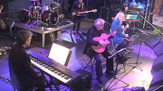 Freddy Birset, Piano met zang.