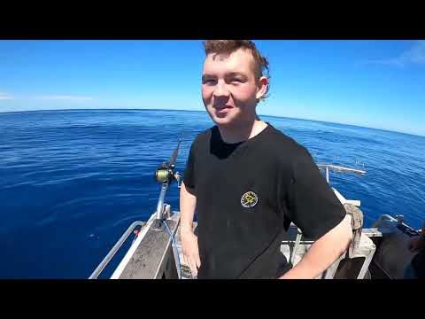 Deep Drop Lakes Entrance Vic Australia