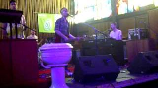 Jukebox The Ghost - Half Crazy / Nobody (3-19-11, Central Presbyterian Church, Austin).