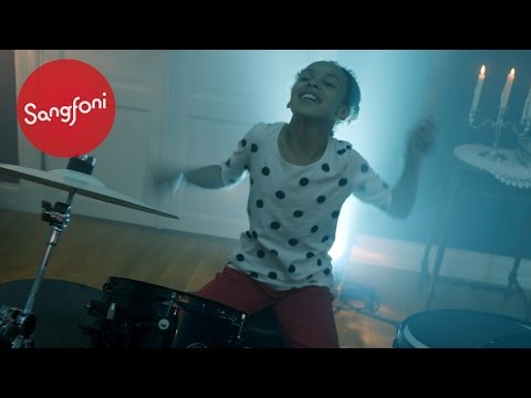 SANGFONI – NEI, NEI GUTT –NRK SUPER