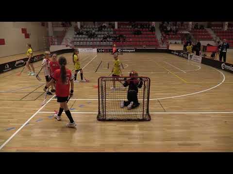 Florbalová akademie MB - bílé - FAT PIPE Start98 Kunratice (7:6) 2. půlka