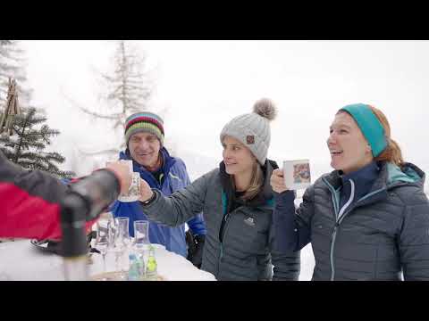 Winter Holidays with Friends - Mountain Cabins & Chalets in Austria