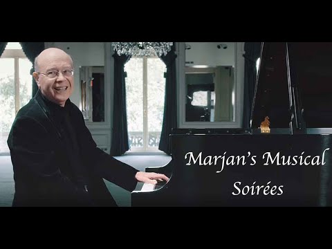 Marta Eggerth sings live "Im Chambre Separee" from Der Opernball with Marjan Kiepura, piano