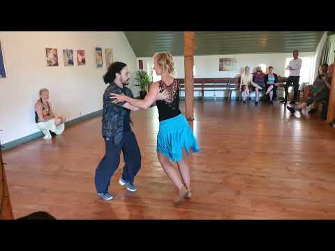 Dancing the elements in Neotango - by Ezequiel Sanucci & Lydia Müller