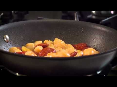 Gino D'Acampo : Capesante alla Mediterranea con Chorizo