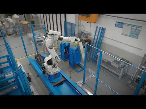 TIESSE ROBOT | Kawasaki BX130X robot cell for handling and boxing rolls