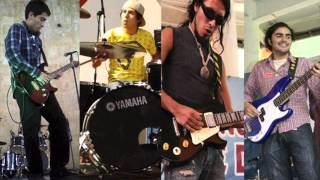 Cierro la puerta   VIVIR ADREDE