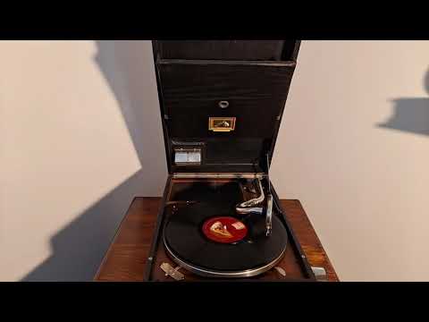 Just A Bundle Of Sunshine. The Revellers. HMV 78rpm. Circa 1926. HMV 101 Portable Picnic Gramophone