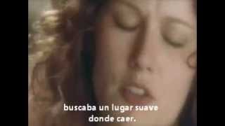 ALLISON MOORER - A SOFT PLACE TO FALL (subtitulada)