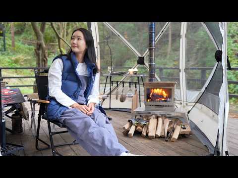 Solo Camping in the Forest with a Clear Tent | The Sound of Burning Firewood🔥