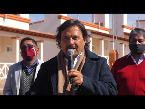 El gobernador Sáenz entregó las llaves de sus viviendas a 40 familias de Coronel Moldes