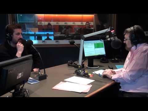 Star of Howzat! Lachy Hulme with Derryn Hinch