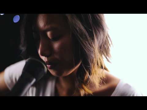 Sinking Deep | Hillsong Young And Free | Acoustic Cover