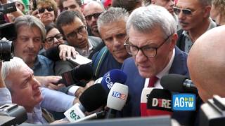 Landini alla manifestazione della Cgil a Roma: «Scendiamo in piazza perché c'è bisogno di aumenta...