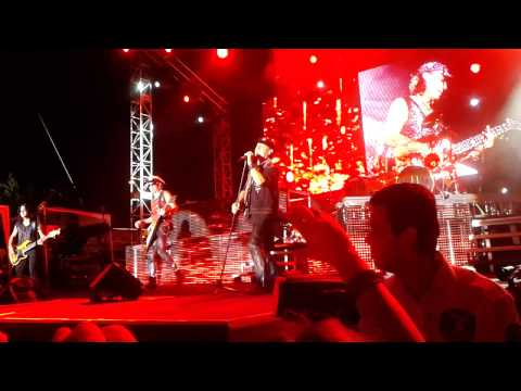 Still Loving You Scorpions - İzmir Arena (Led Ekran ve ekran üzerinden canlı aktarım)