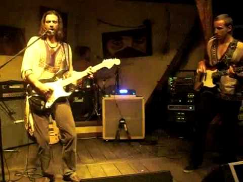 MAX ALOISI TRIO "PANDORA" - Promise of Freedom - Live @ obsession.flv