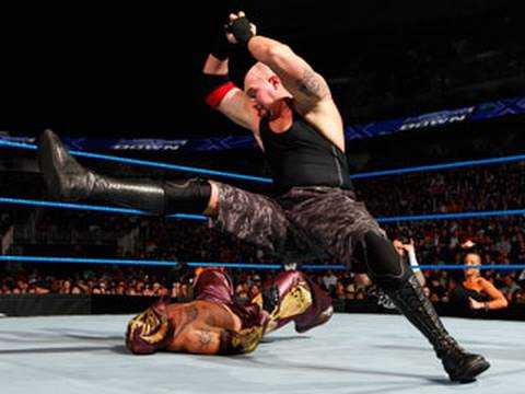 SmackDown: Rey Mysterio vs. Luke Gallows