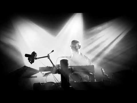 Schiller Mit Hen Ree - 2010 - I Will Follow You (Album Version)