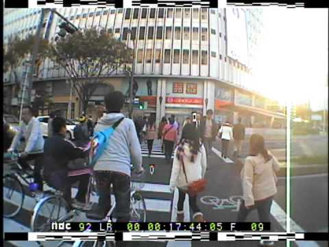 スマートフォン実証実験（無負荷横断中）