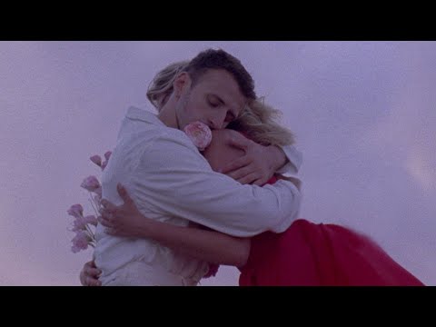 Maxence - Parfum d'été (Clip officiel)